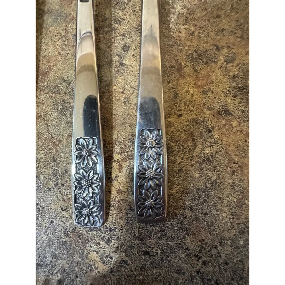 International Silver Spring Charm Stainless Flatware Set 78pc Wm Rogers Floral
